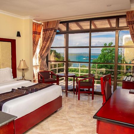 تنجا Nyumbani Hotel And Resorts المظهر الخارجي الصورة